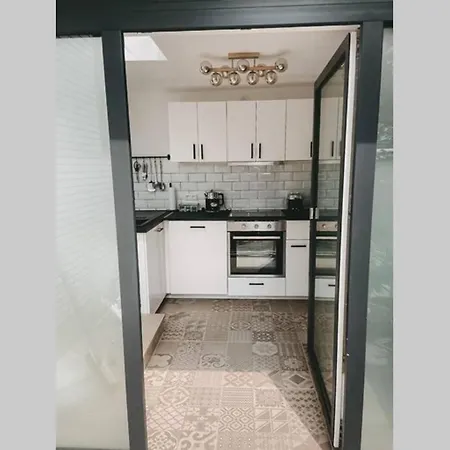 Wunderschoene Sanierte Wohnung Vor Den Toren Koelns Extérieur photo